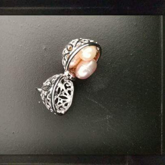 Pendant - Picture 2 of 6